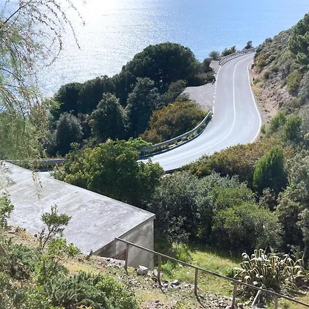 Incantata Villa *